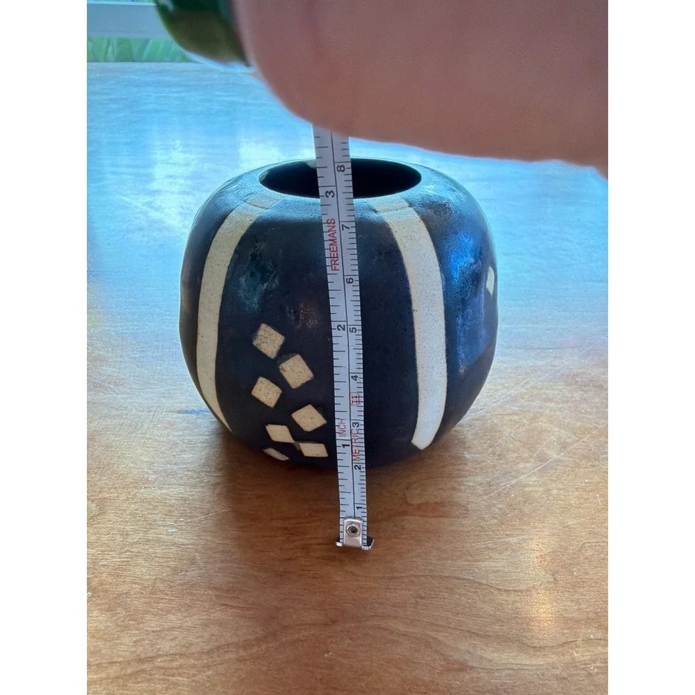 Debralee Studio Handmade Geometric Ceramic heavy Pot Vase 3